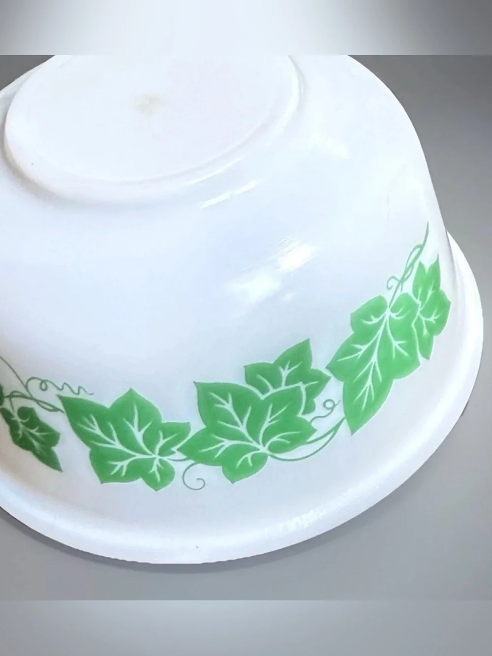 Vintage Hazel Atlas Milk Glass Green Ivy Mixing Bowls 6